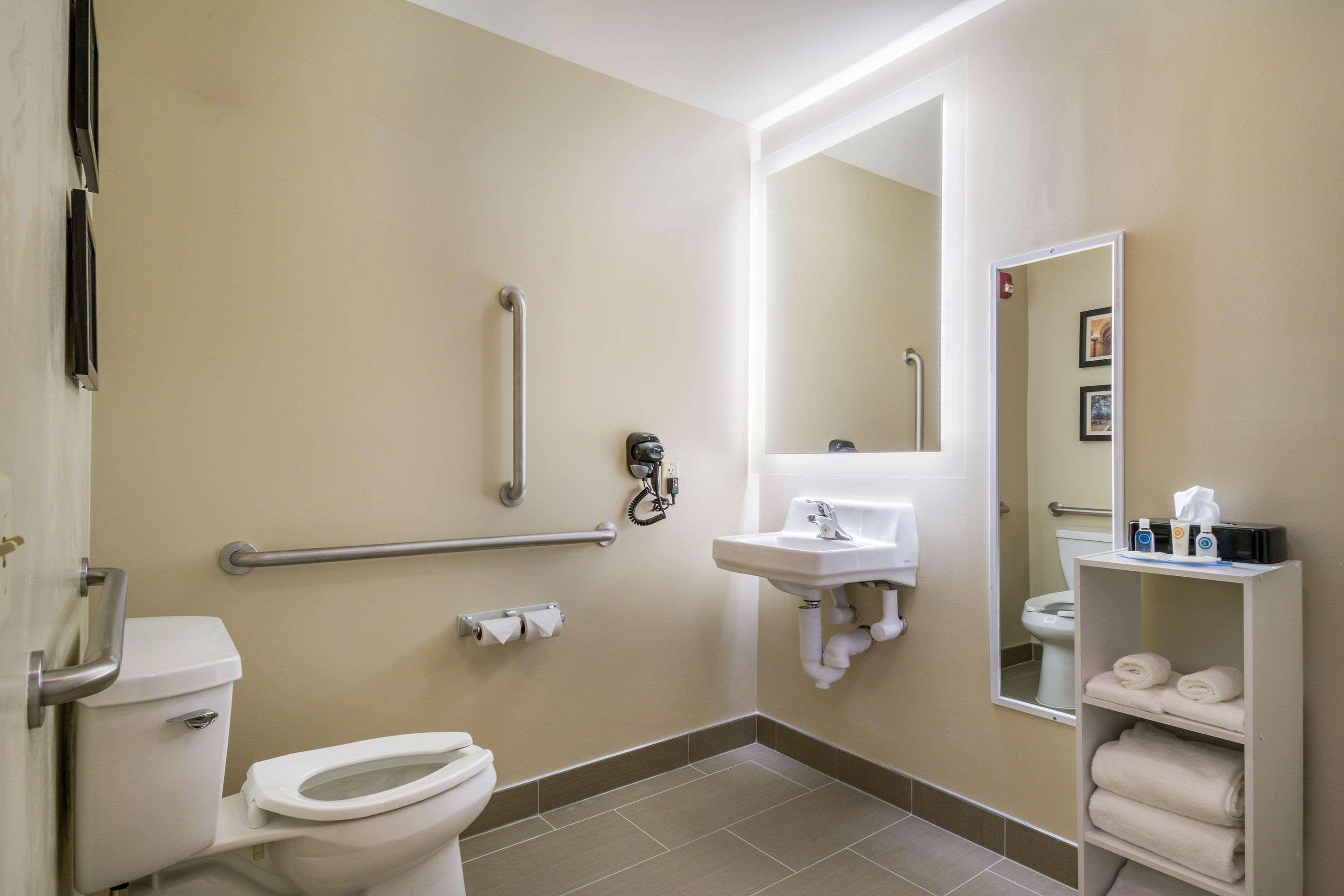 Comfort Inn & Suites Harrisburg - Hershey West Zewnętrze zdjęcie