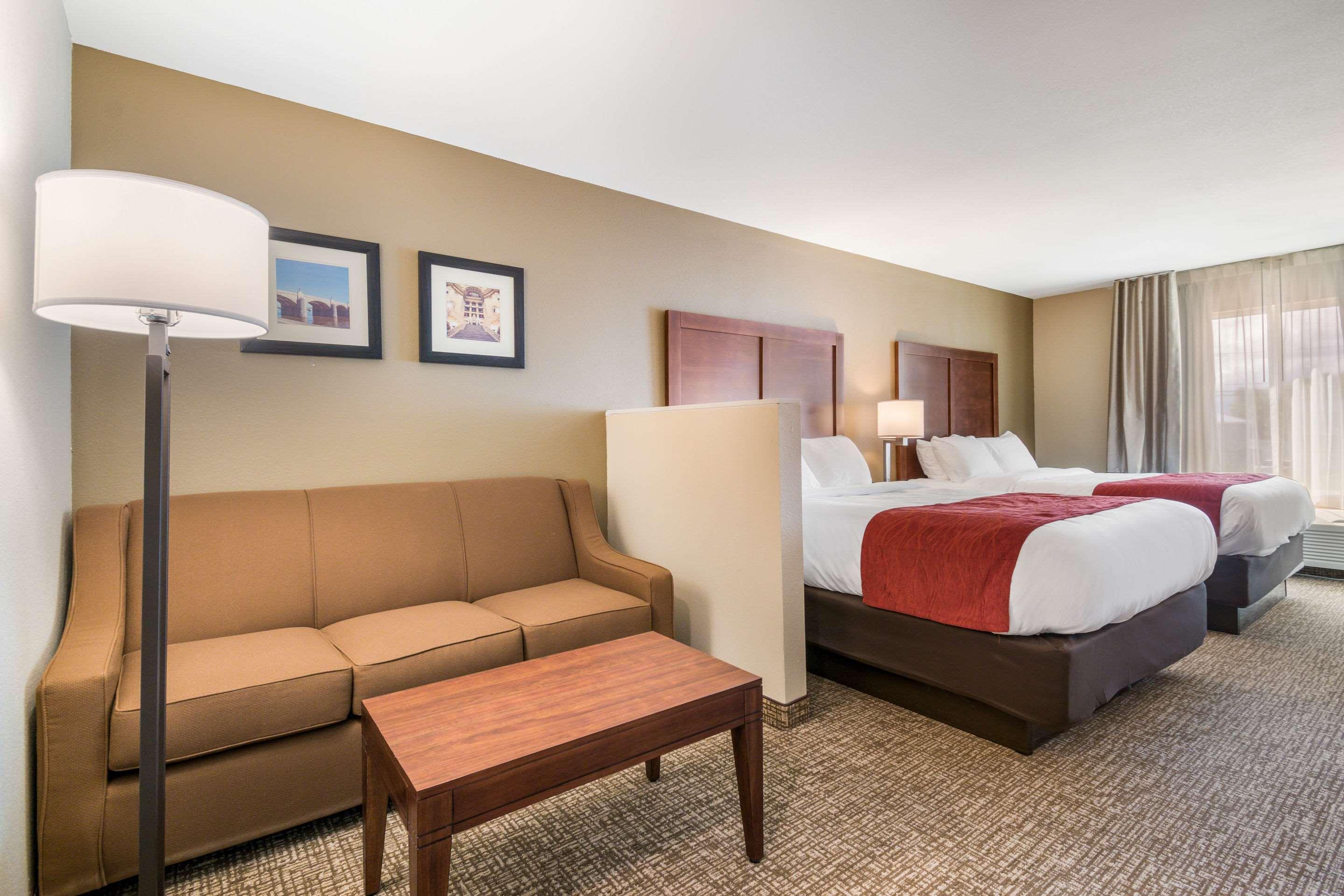 Comfort Inn & Suites Harrisburg - Hershey West Zewnętrze zdjęcie