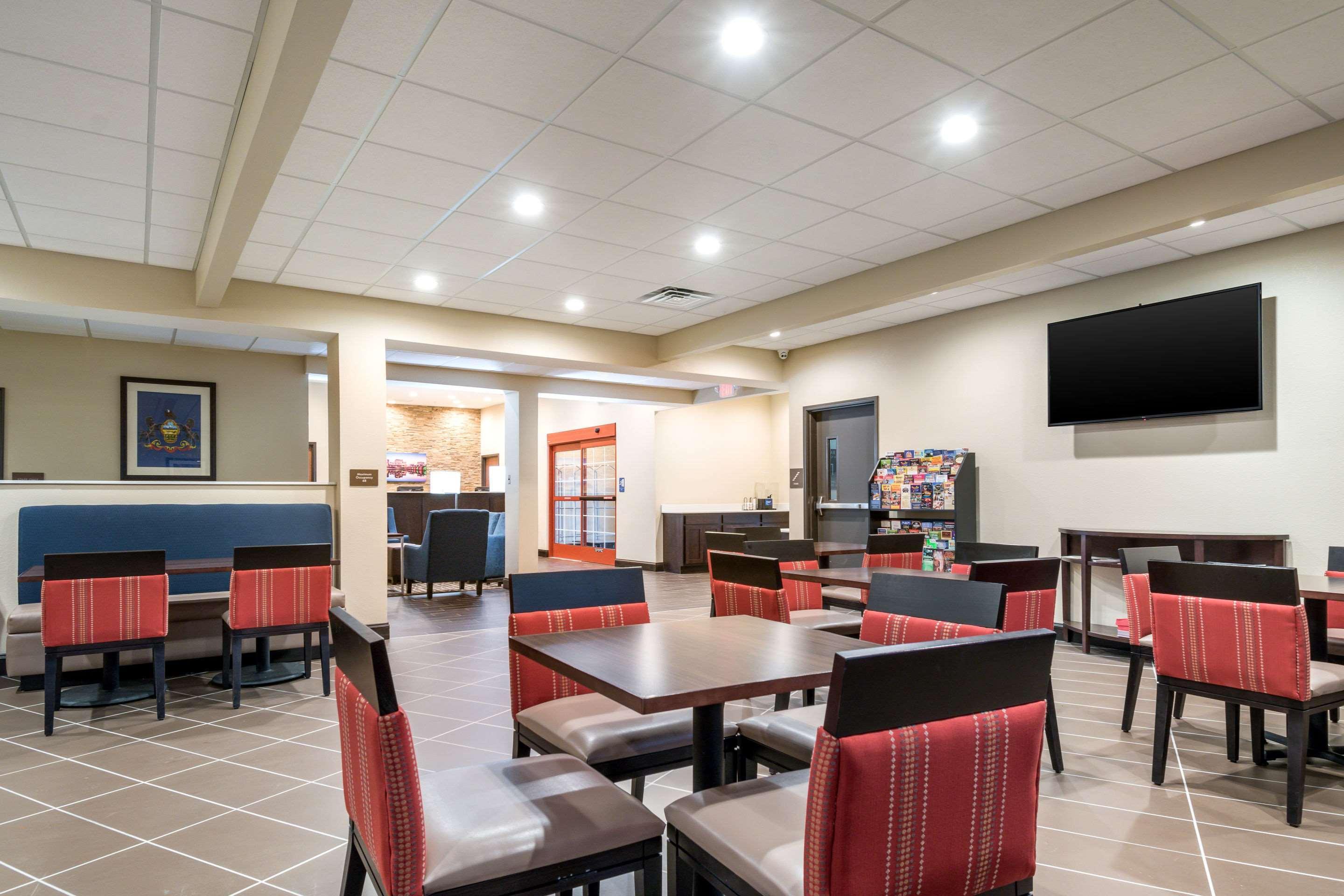 Comfort Inn & Suites Harrisburg - Hershey West Zewnętrze zdjęcie