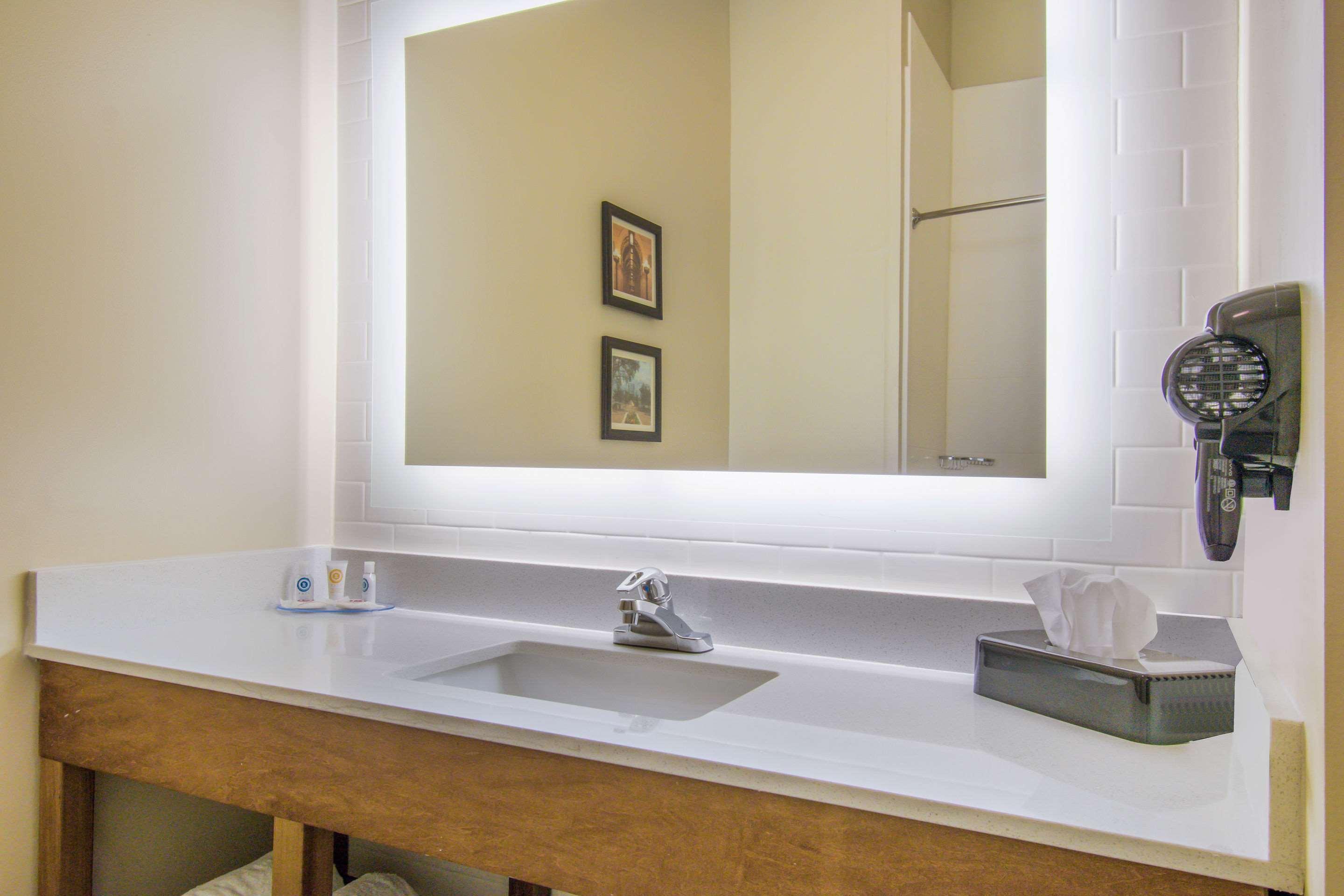 Comfort Inn & Suites Harrisburg - Hershey West Zewnętrze zdjęcie