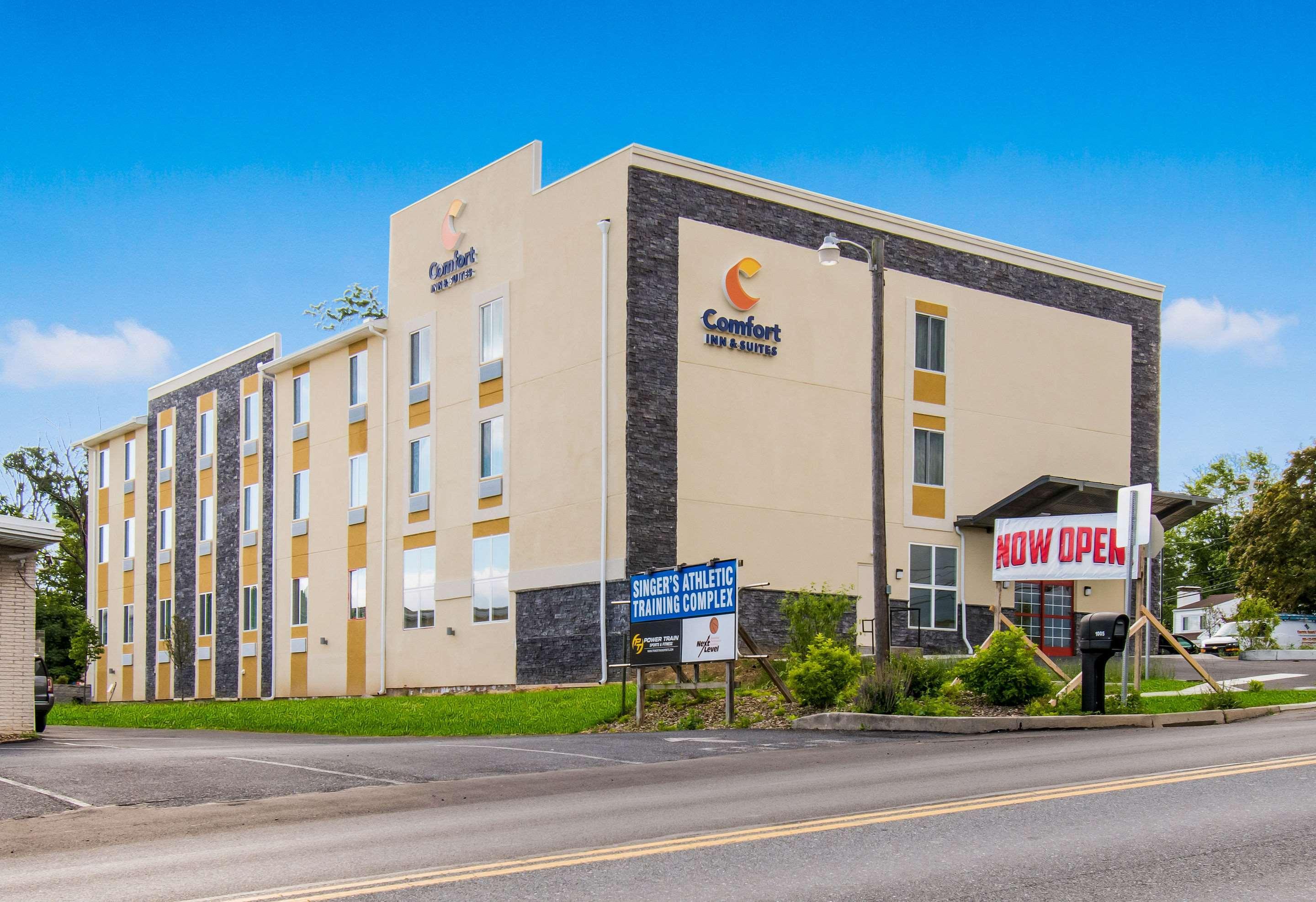 Comfort Inn & Suites Harrisburg - Hershey West Zewnętrze zdjęcie