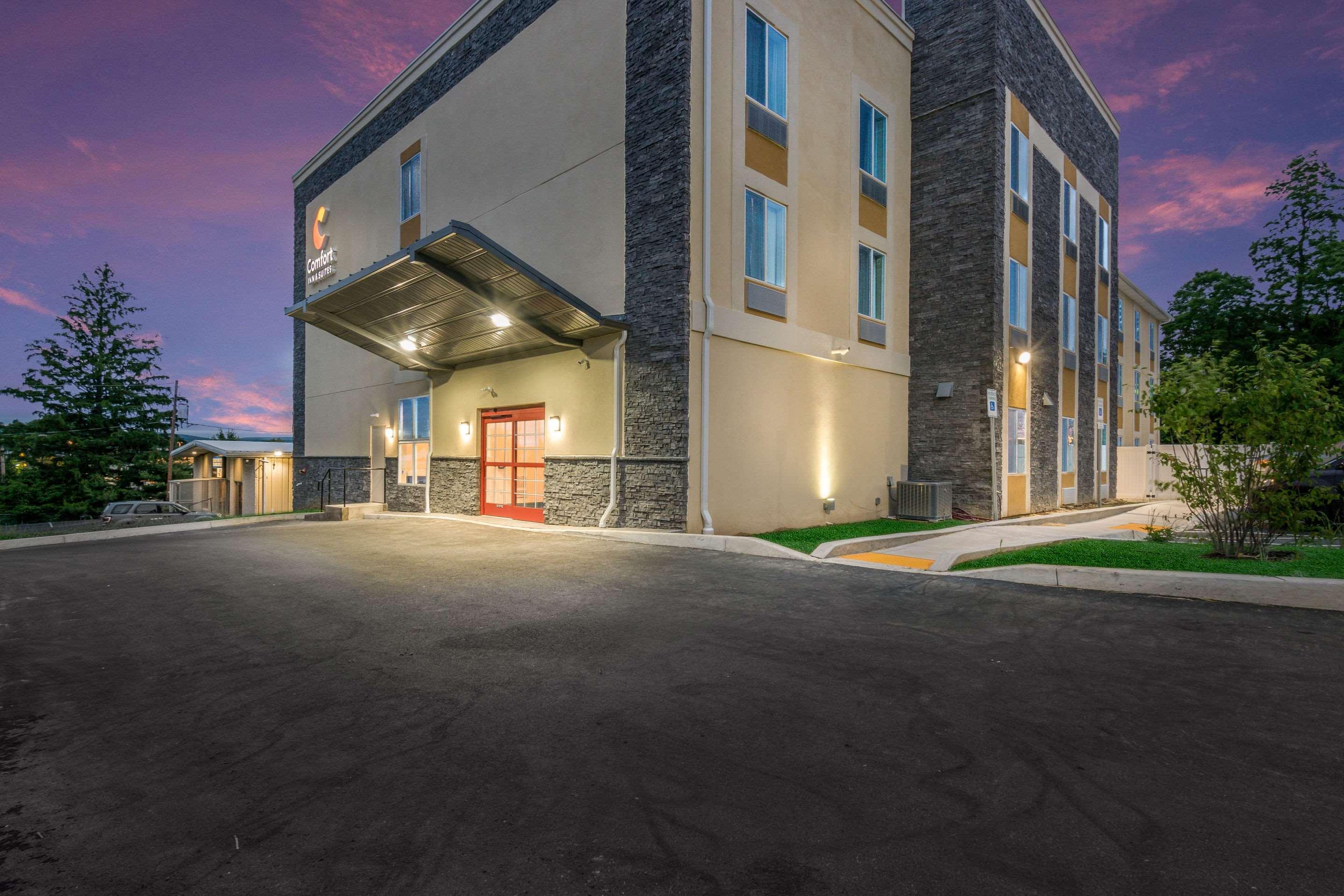 Comfort Inn & Suites Harrisburg - Hershey West Zewnętrze zdjęcie