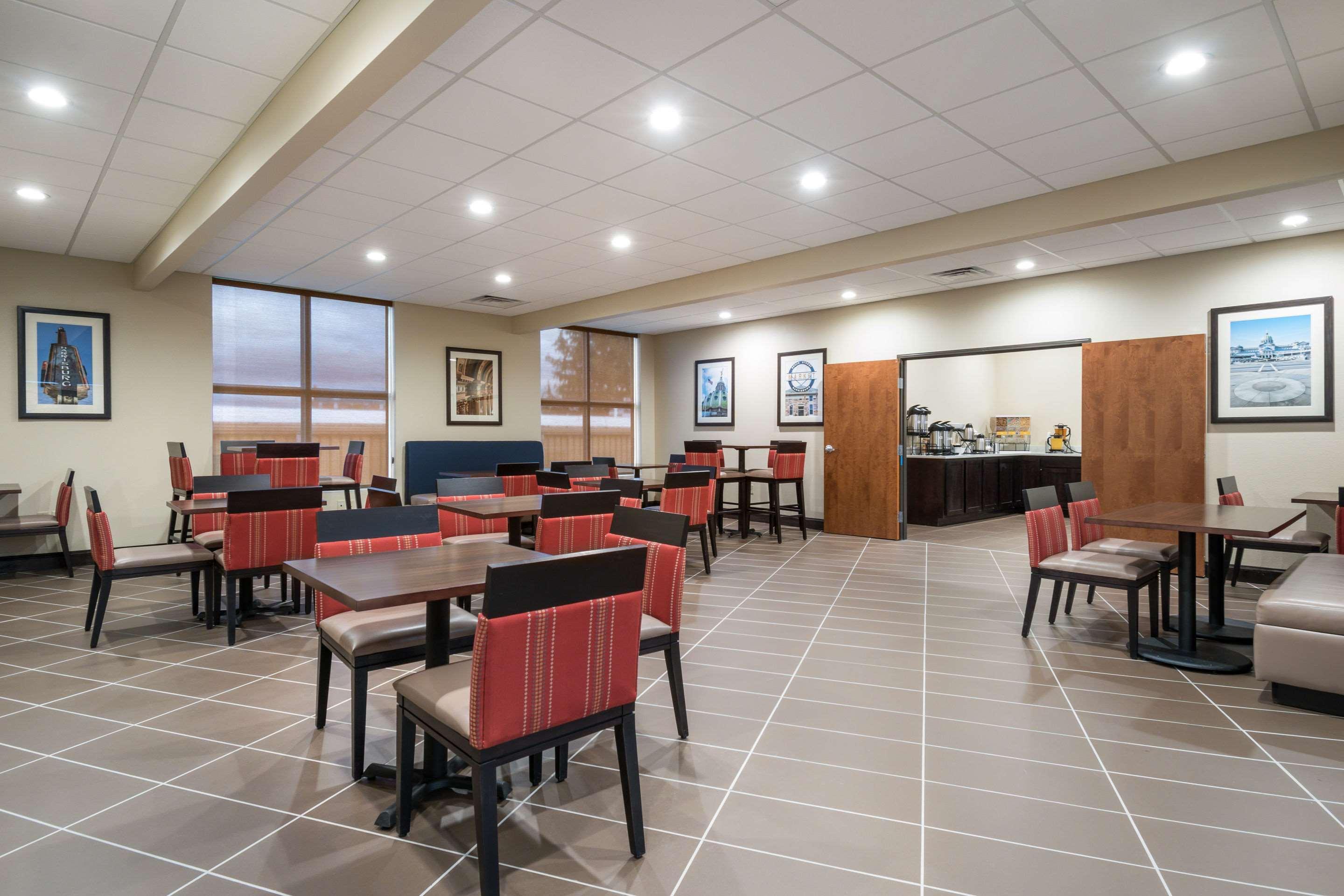 Comfort Inn & Suites Harrisburg - Hershey West Zewnętrze zdjęcie