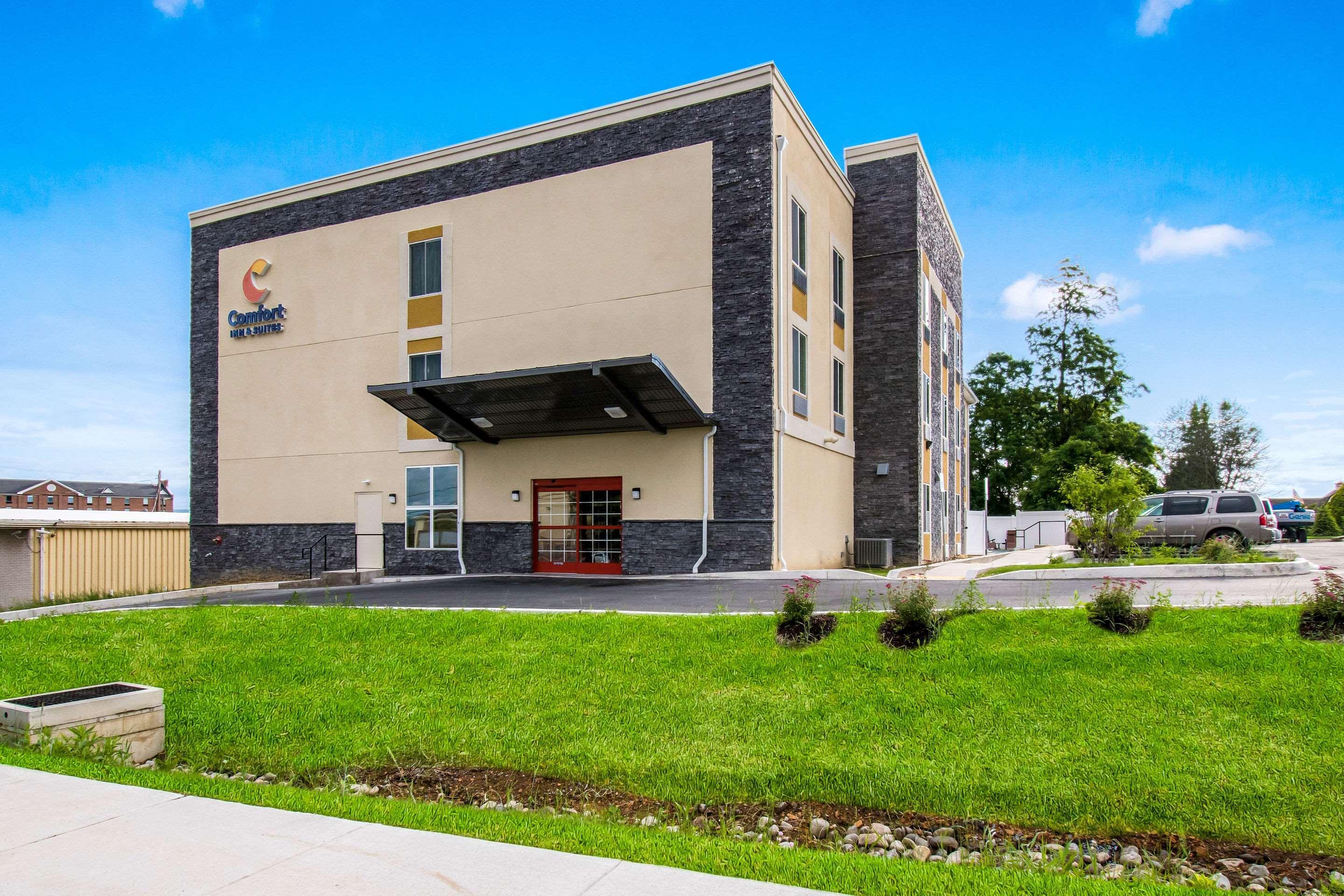 Comfort Inn & Suites Harrisburg - Hershey West Zewnętrze zdjęcie